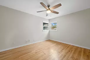 8111 W Lancaster Ave, Milwaukee, WI 53218 - Photo 27