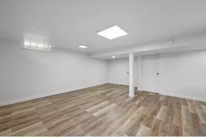 8111 W Lancaster Ave, Milwaukee, WI 53218 - Photo 31