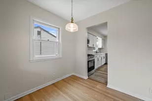 8111 W Lancaster Ave, Milwaukee, WI 53218 - Photo 23