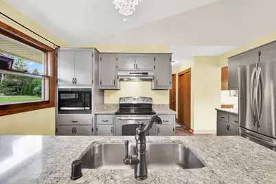 S94W23125  River Oaks Dr, Big Bend, WI 53103 - Photo 11