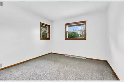 S94W23125  River Oaks Dr, Big Bend, WI 53103 - Photo 19