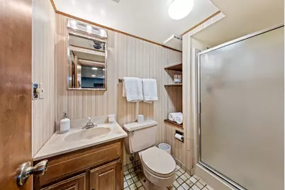 9814 W Green Tree Rd, Milwaukee, WI 53224 - Photo 25