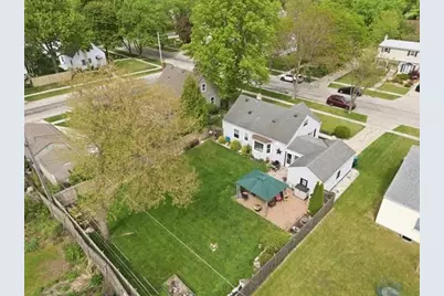 W164N8451  Hiawatha Ave, Menomonee Falls, WI 53051 - Photo 5