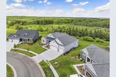 1740  Stonemill Cir, Lake Geneva, WI 53147 - Photo 59
