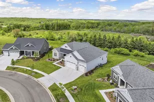 1740 Stonemill Cir, Lake Geneva, WI 53147 - Photo 59