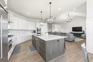 1740 Stonemill Cir, Lake Geneva, WI 53147 - Photo 19