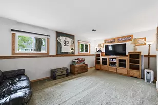 2718 Bristol Ct, Waukesha, WI 53188 - Photo 23