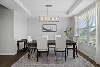 N61W21572  Legacy Trl, Menomonee Falls, WI 53051 - Photo 5