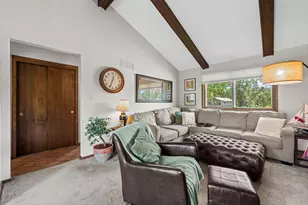 18400 Honey Creek Dr, Brookfield, WI 53045 - Photo 5