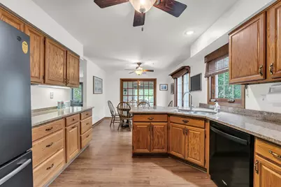 6615  Chesapeake Rd, Racine, WI 53406 - Photo 3