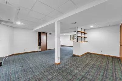 6615  Chesapeake Rd, Racine, WI 53406 - Photo 19