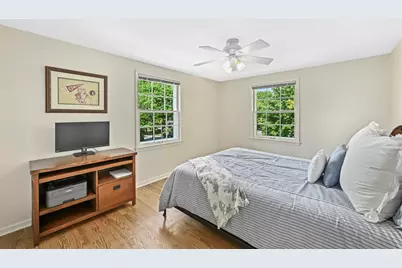4797 N Newhall St, Whitefish Bay, WI 53211 - Photo 27