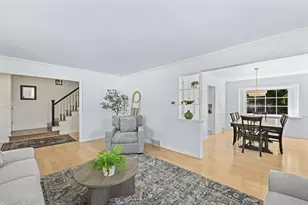 4797 N Newhall St, Whitefish Bay, WI 53211 - Photo 5