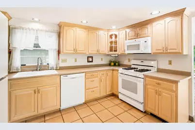 29303  Evergreen Dr, Racine, WI 53185 - Photo 15