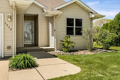 1332  Harvest Cir, Holmen, WI 54636 - Photo 3