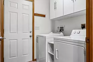 1332 Harvest Cir, Holmen, WI 54636 - Photo 13