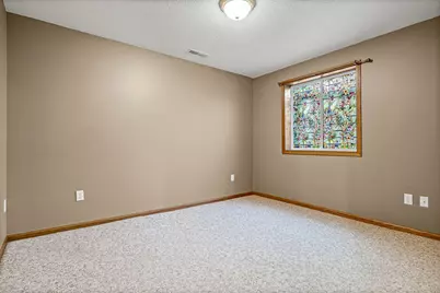 1332  Harvest Cir, Holmen, WI 54636 - Photo 15