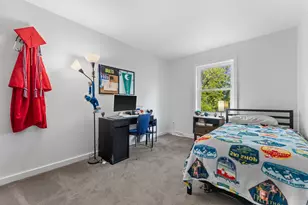 12205 N Vega Ave, Mequon, WI 53097 - Photo 77