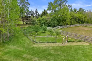 12205 N Vega Ave, Mequon, WI 53097 - Photo 23