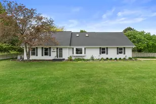 12205 N Vega Ave, Mequon, WI 53097 - Photo 37