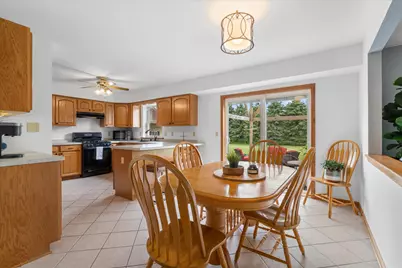 7720  Orchard Valley Rd, Farmington, WI 53090 - Photo 11