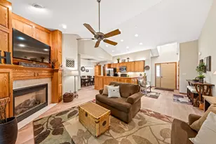 N63W23905 Terrace Dr, Sussex, WI 53089 - Photo 7