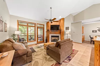 N63W23905  Terrace Dr #6, Sussex, WI 53089 - Photo 5
