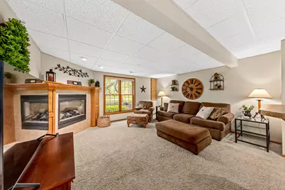N63W23905  Terrace Dr #6, Sussex, WI 53089 - Photo 29