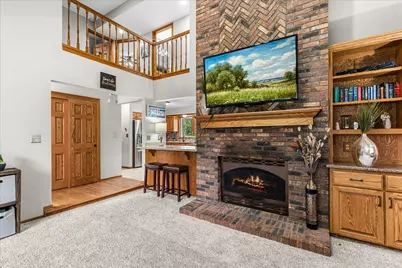 1004  Winnebago Cir, Richfield, WI 53033 - Photo 5