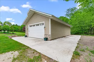 1004 Winnebago Cir, Richfield, WI 53033 - Photo 39