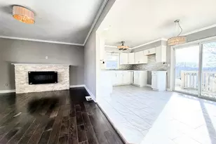 8885 N 70th St, Milwaukee, WI 53223 - Photo 5