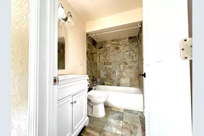 8885 N 70th St, Milwaukee, WI 53223 - Photo 3