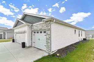 1337 Tower Hill Pass, Whitewater, WI 53190 - Photo 3