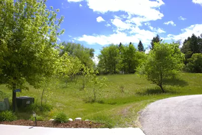 Lt5 S Manor Ct, Germantown, WI 53022 - Photo 11