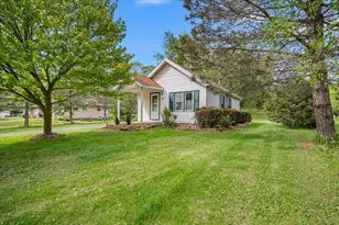 469 Meadowlark Ct, West Bend, WI 53090 - Photo 29