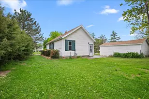 469 Meadowlark Ct, West Bend, WI 53090 - Photo 27