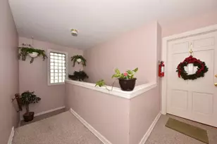 2347 S 76th St, West Allis, WI 53219 - Photo 17
