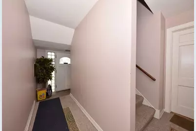 2347 S 76th St, West Allis, WI 53219 - Photo 15
