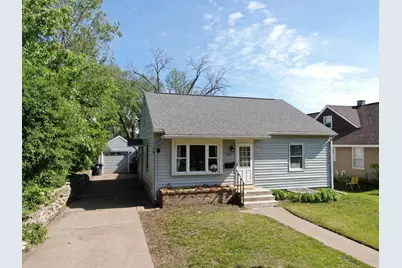 2159  Farnam St, La Crosse, WI 54601 - Photo 1