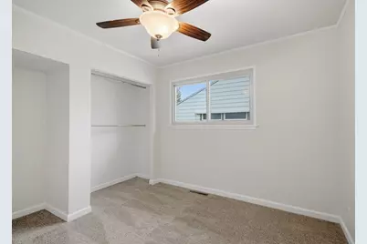 3220 S 72nd St, Milwaukee, WI 53219 - Photo 9