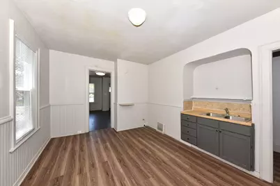 2932 N Holton St #Lower, Milwaukee, WI 53212 - Photo 5