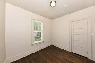 2932 N Holton St, Milwaukee, WI 53212 - Photo 7