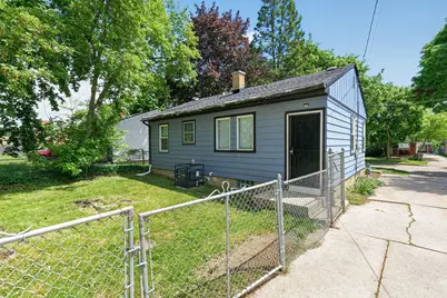 5823 N 36th St, Milwaukee, WI 53209 - Photo 9