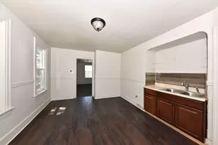 2932 N Holton St, Milwaukee, WI 53212 - Photo 5