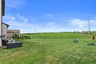2906  Yahara Dr, Summit, WI 53066 - Photo 43