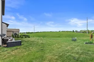 2906 Yahara Dr, Summit, WI 53066 - Photo 43