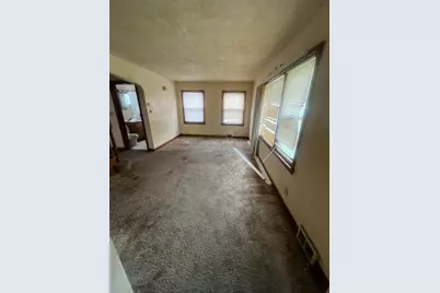 4147 N 39th St, Milwaukee, WI 53216 - Photo 11