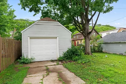 4147 N 39th St, Milwaukee, WI 53216 - Photo 9