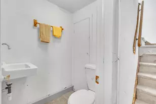 1813 Washington Ave, Sheboygan, WI 53081 - Photo 15