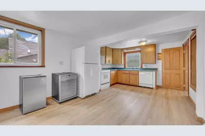 1813  Washington Ave #1817, Sheboygan, WI 53081 - Photo 9